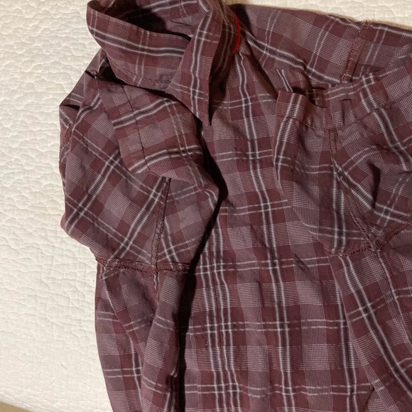 Marmot Eldridge Short-Sleeve Shirt in Whiskey Brown | UV Protection - Picture 15 of 16